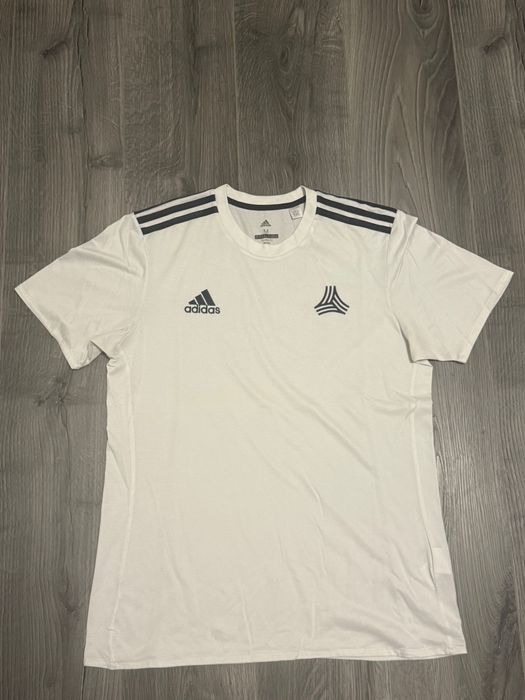 Tricou adidas marimea M