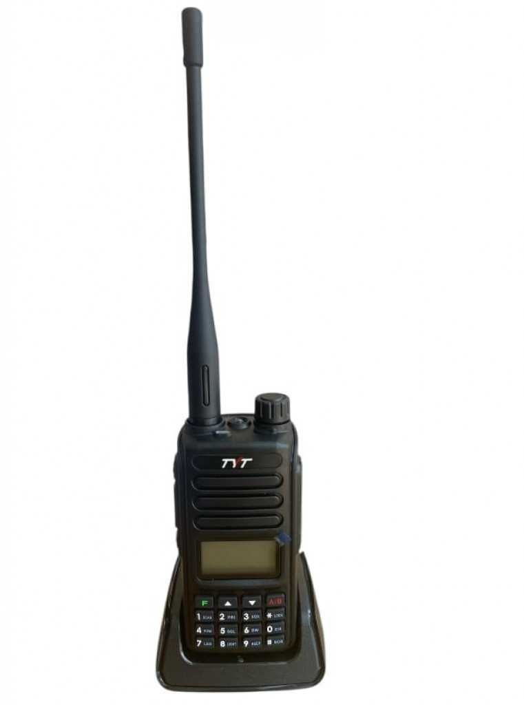 Професионална двулентова радиостанция TH-UV58