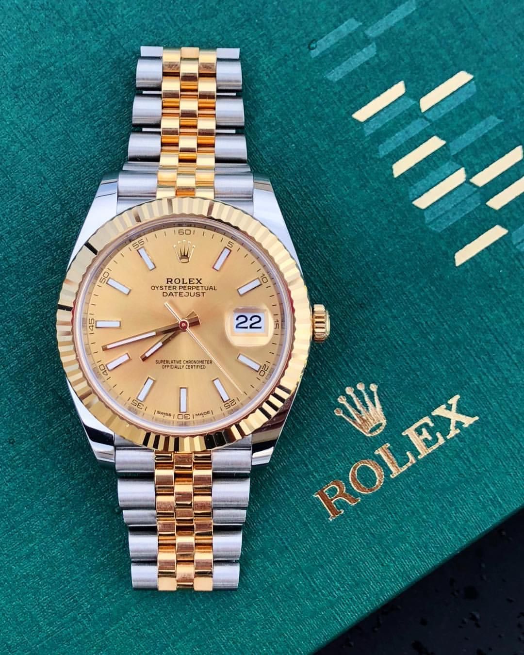 Rolex DateJust Silver Gold 41 MM