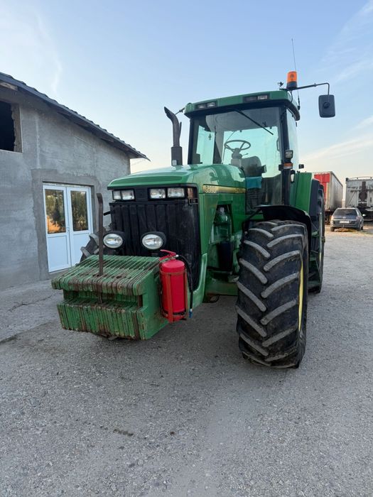 Tractor John Deere 8200