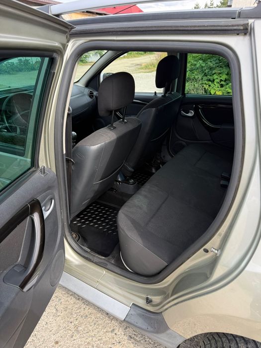 Dacia Duster 1.6 benzina 4x4