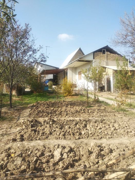 Продаётся  приватизированная дача