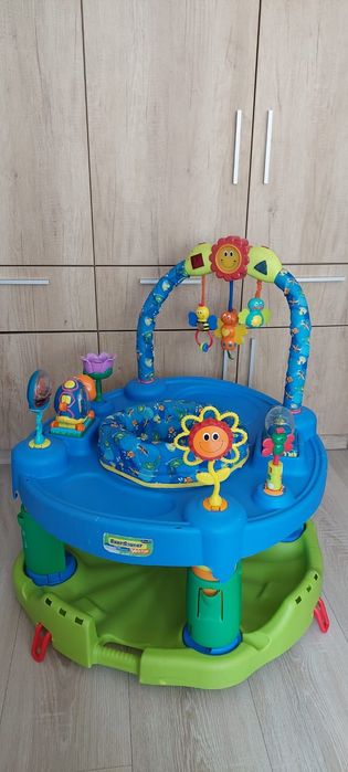 Бебешки център за игра