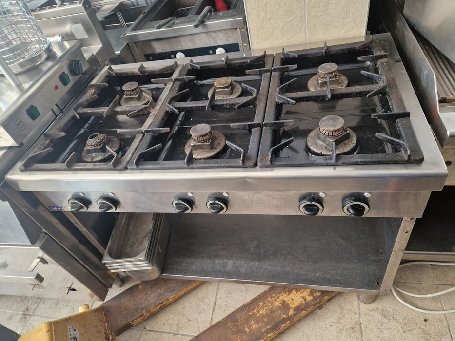 Mașina gătit 4-6 ochiuri cu sau fara banc, din inox