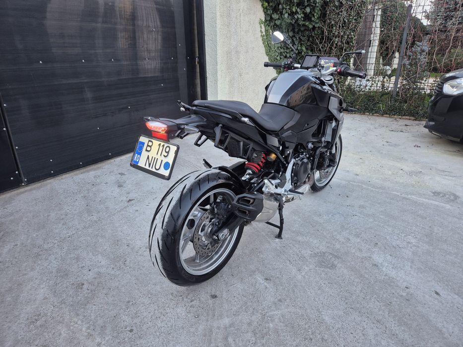 BMW F900R 2022 14.316km usor avariata