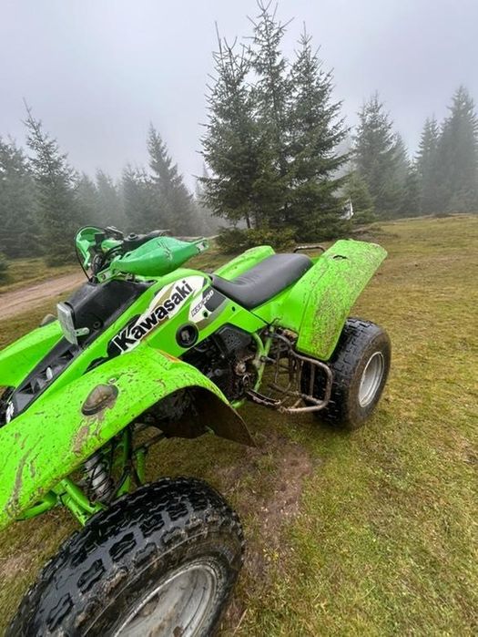 Vând ATV Kawasaki ksf 250