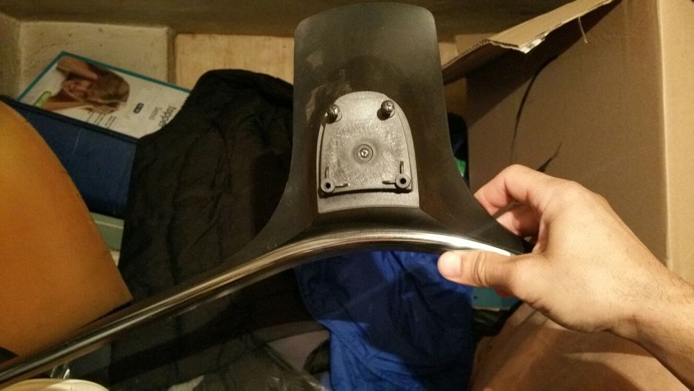 Стоика за телевизор aamsung