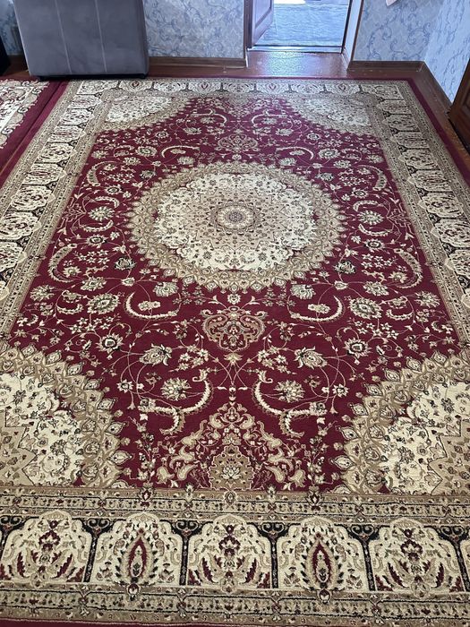 Срочно кілем сатылады