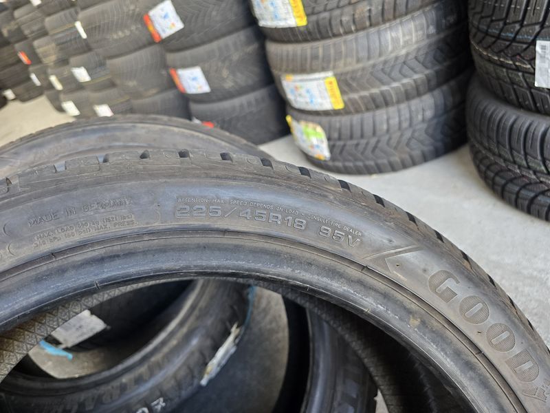 225/45/18 GOODYEAR 4бр