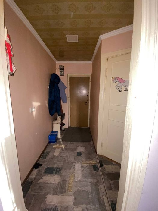 Продаётся 1 комнатная квартира, . в кирпичном доме .