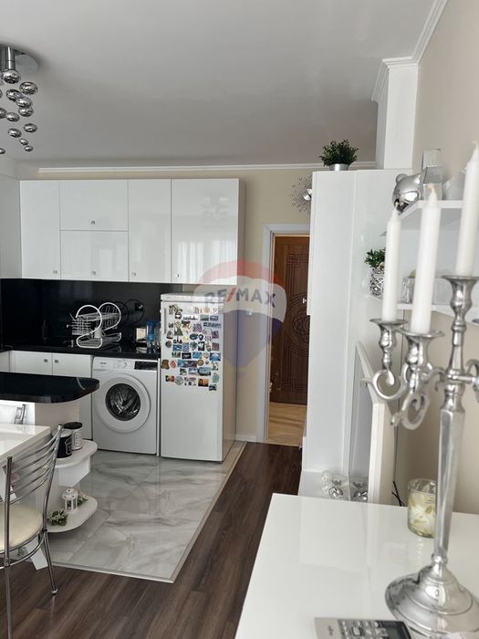 Дава се под наем Двустаен апартамент в Варна, Кайсиева градина - 60 кв.м за 484.5 € - Снимка #3