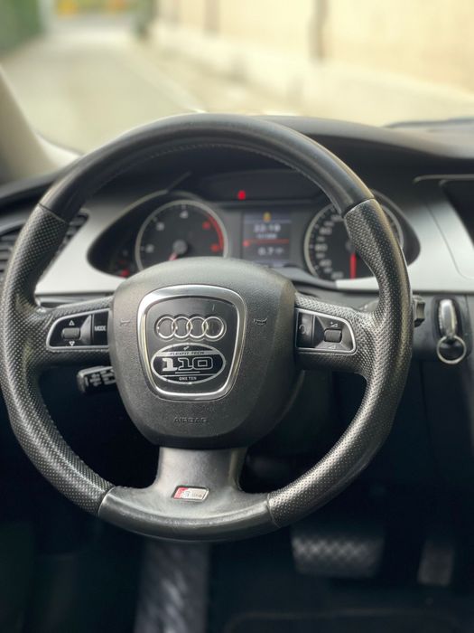 Audi A4 B8 2.0TDI Euro 5 // Automat // S Line // Proprietar