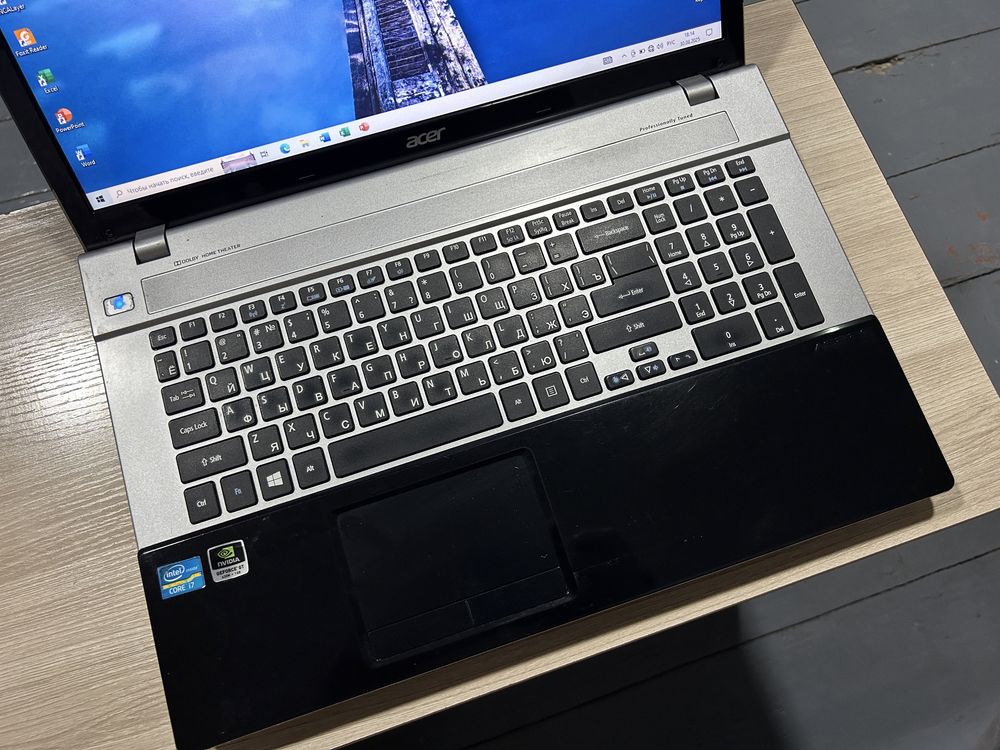 8 ядер Acer 17,3 дюйм в идеальном состояний | Ноутбук для разных задач