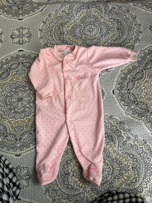 Комбинезон Carter’s, состояние новое, подходит до 3 месяцев, цена 80 т