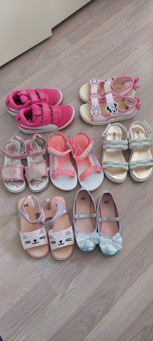 Sam Edelman, MICHAEL KORS, HM, Tom Tailor, Puma сандали