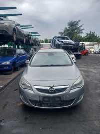 Opel Astra J 1.7 A17DTR 2009г. НА ЧАСТИ!