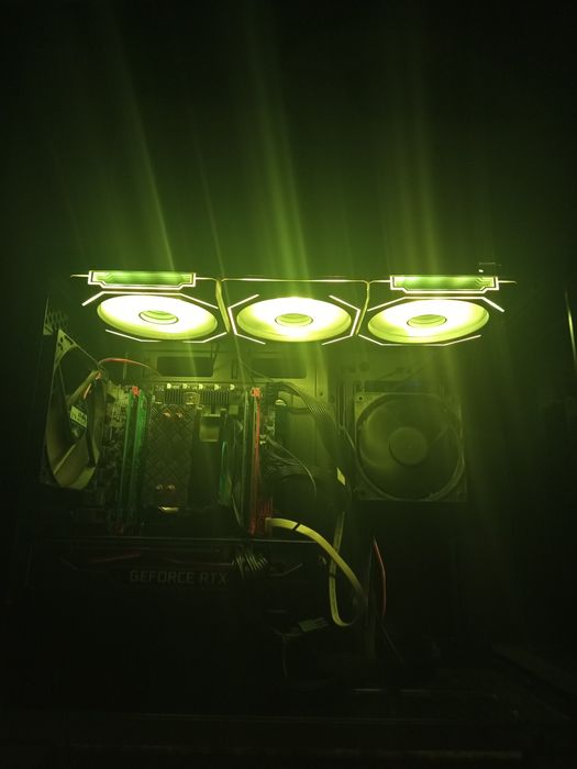 Продавам геймърска конфигурация с RTX 2060 SUPER!!