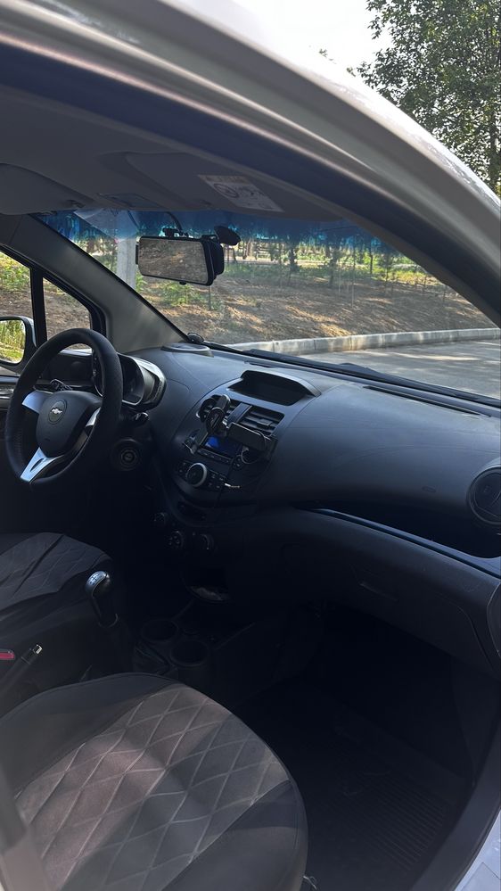 Chevrolet Spark свой
