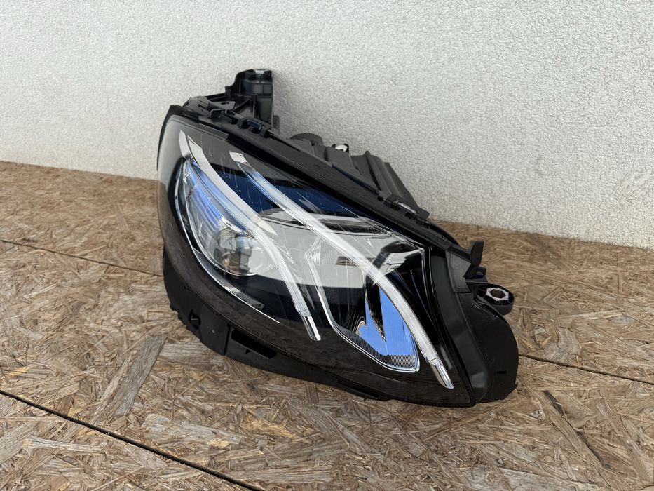 Far dreapta Mercedes E Class W213 Led Original Hella Europa