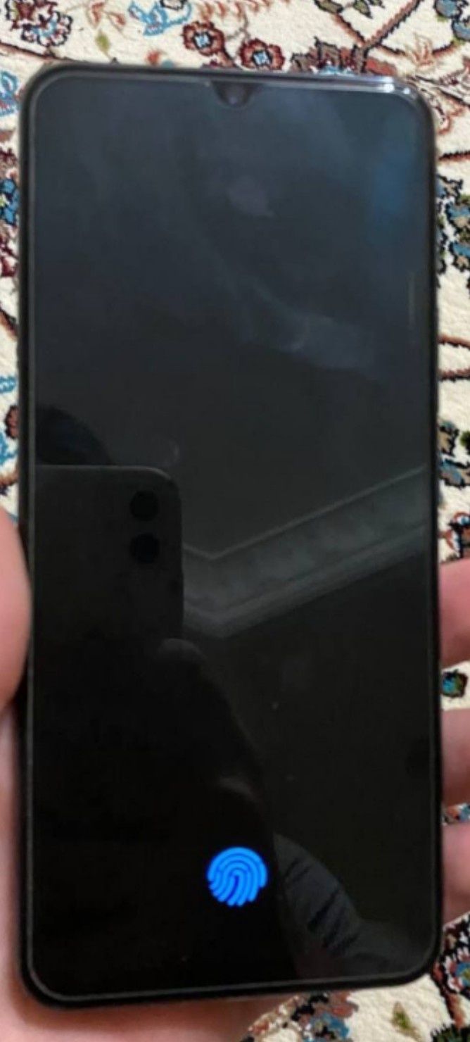 Vivo V21e 128/8 ideal