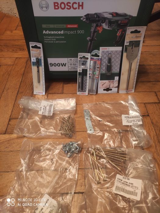 Bormașină Bosch AdvancedImpact 900, nouă + percuție + set burghie