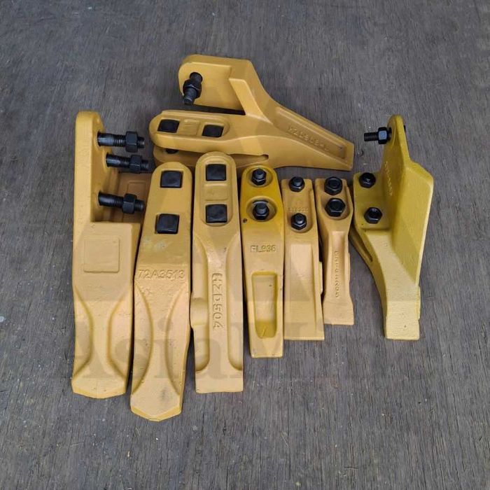 Зуб ковша - CAT, XCMG, LiuGong, JCB