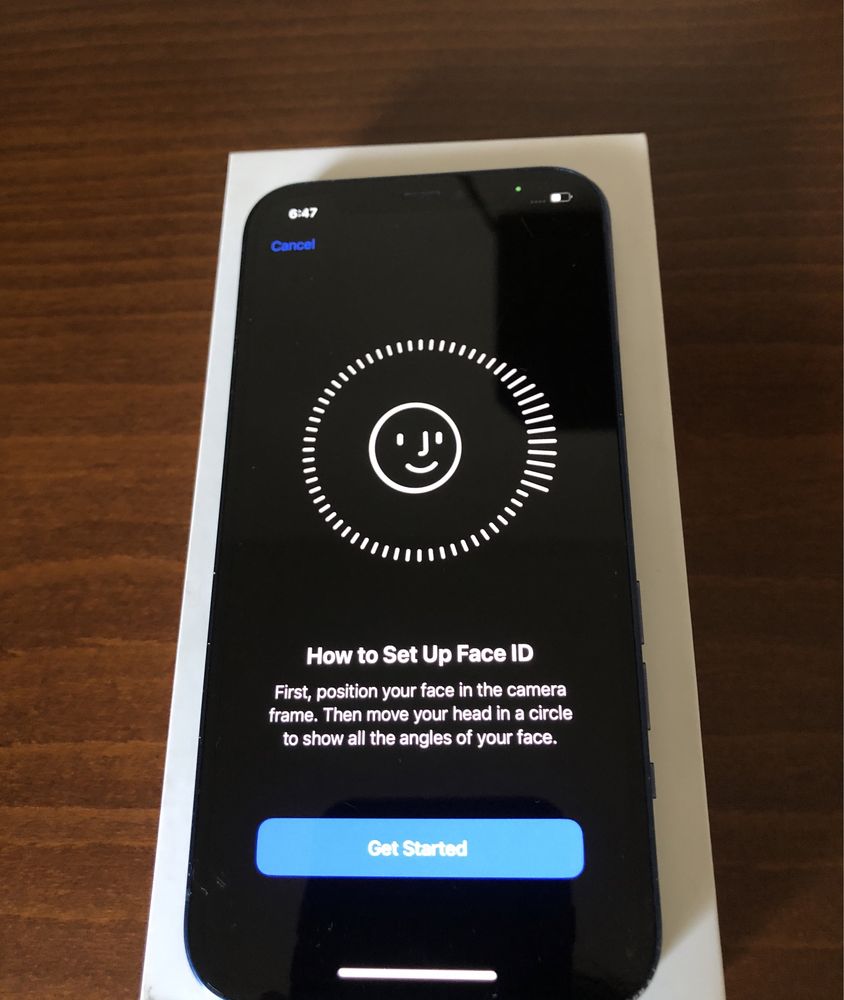 iphone 12 син/blue 128 GB пълен комплект плюс кейсове по избор