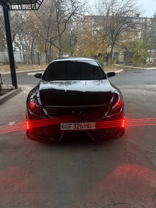 Nissan altima sotiladi