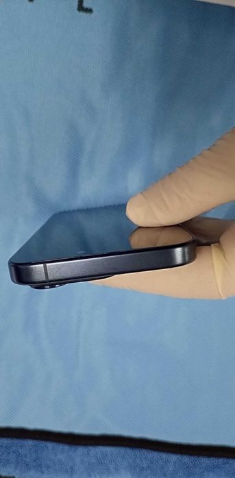 iPhone 15 Pro Black Titanium 256GB – Nou, Full Box – 4.200 lei