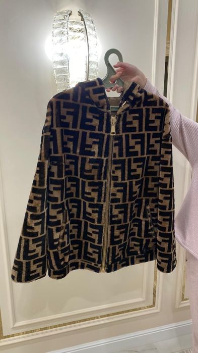 Осенняя куртка,производство Турция