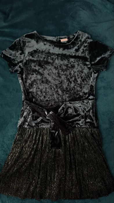 Rochiță de catifea pentru fete NEXT