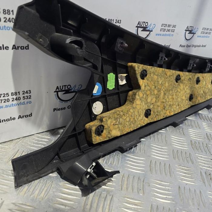 Stalp interior dreapta spate Opel Astra H Twintop