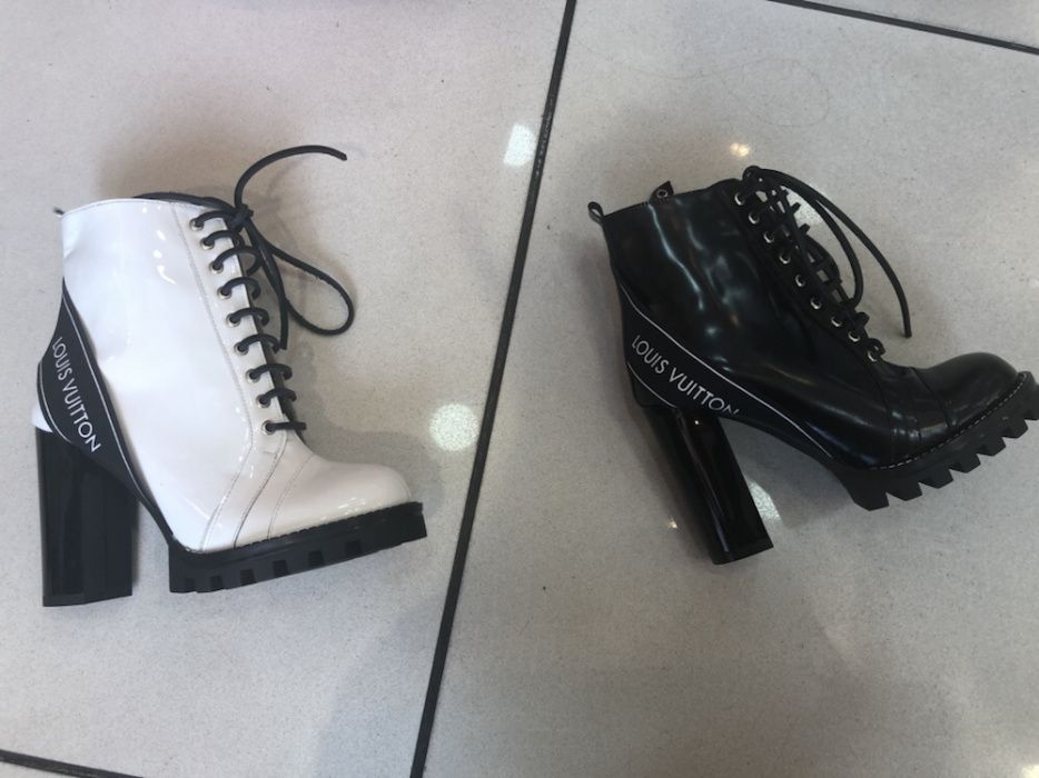 Gheata louis Vuitton /piele naturală 100% nu ecologică