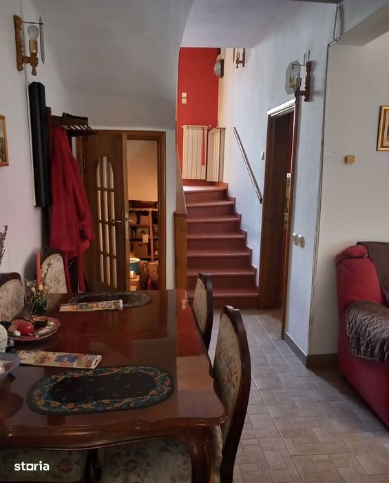 Casa de familie, 3 camere, Vatra Luminoasa