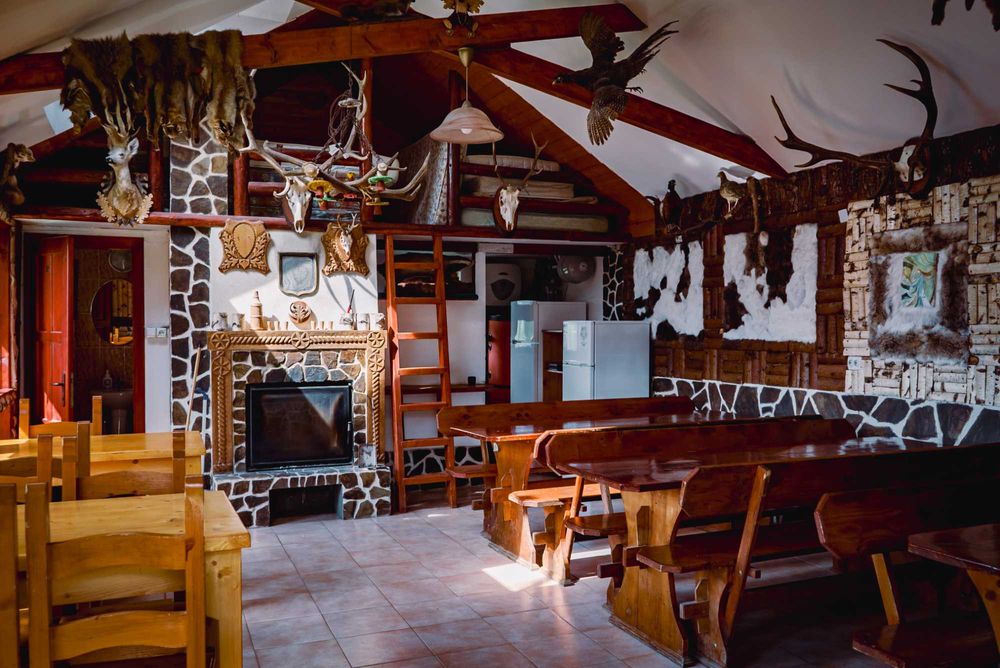 Revelion 2026 20-36 PERSOANE minim 3 NOPTI in Apuseni