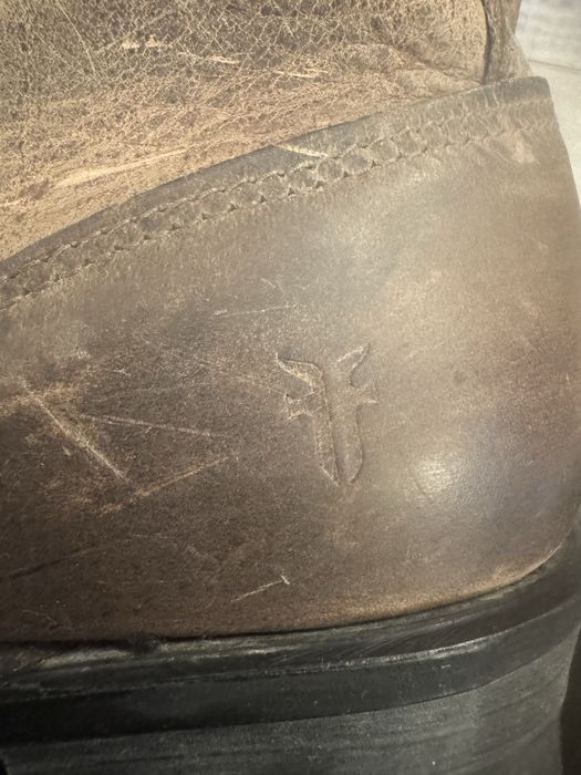 Дамски ботуши Frye