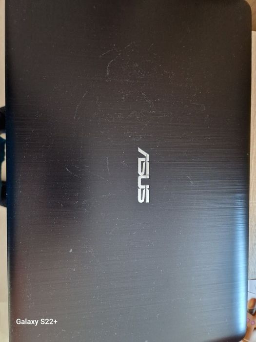 Ноутбук отличный. В рабочее состоянии.