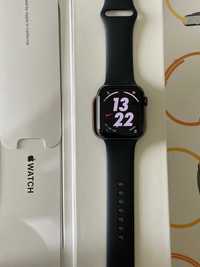 Apple Watch SE  44mm Midnight Aluminium Case  GPS/LTE