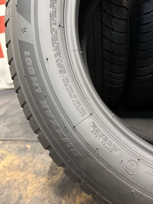 225 60 18, Зимни гуми, Bridgestone BlizzakLM001, 4 броя