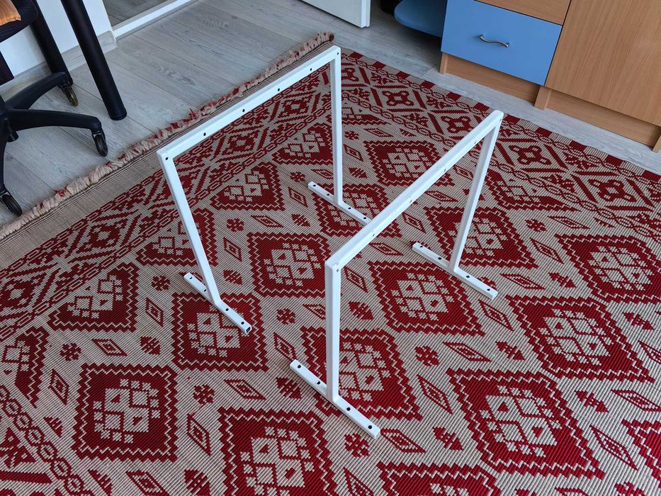 Suporti pentru uscat haine pe balcon