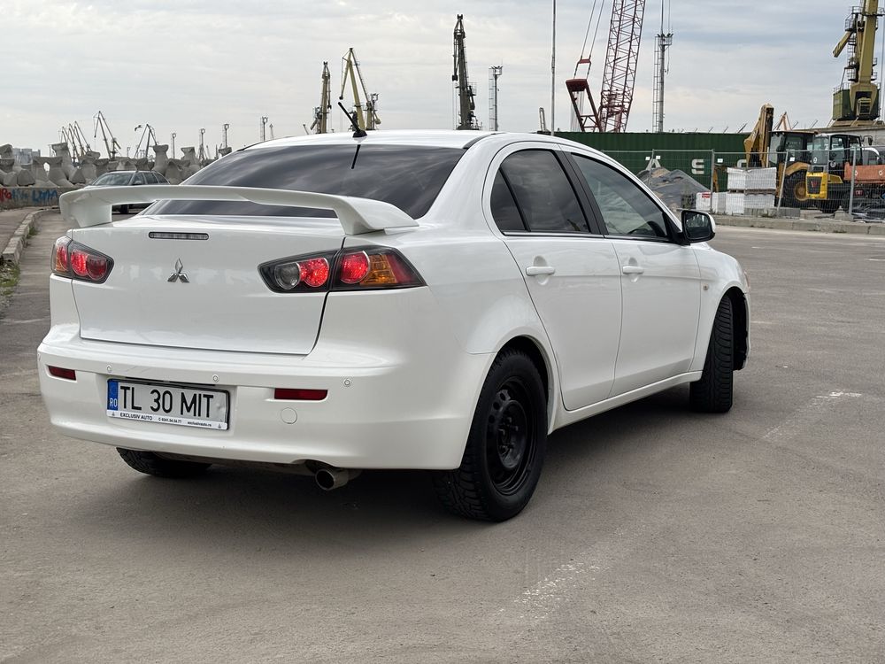 Mitsubishi Lancer 1.8 Di-D