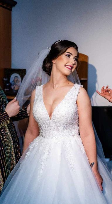 Vând rochia mireasă