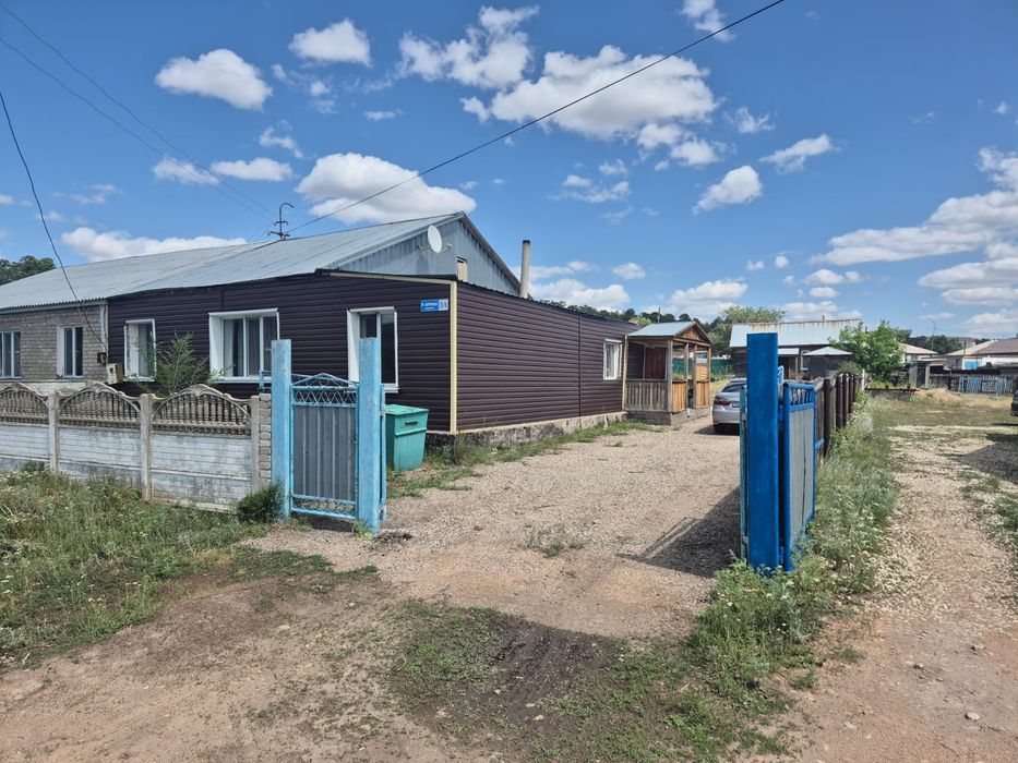 Здравствуйте  . Продам дом в посёлке Баянаул