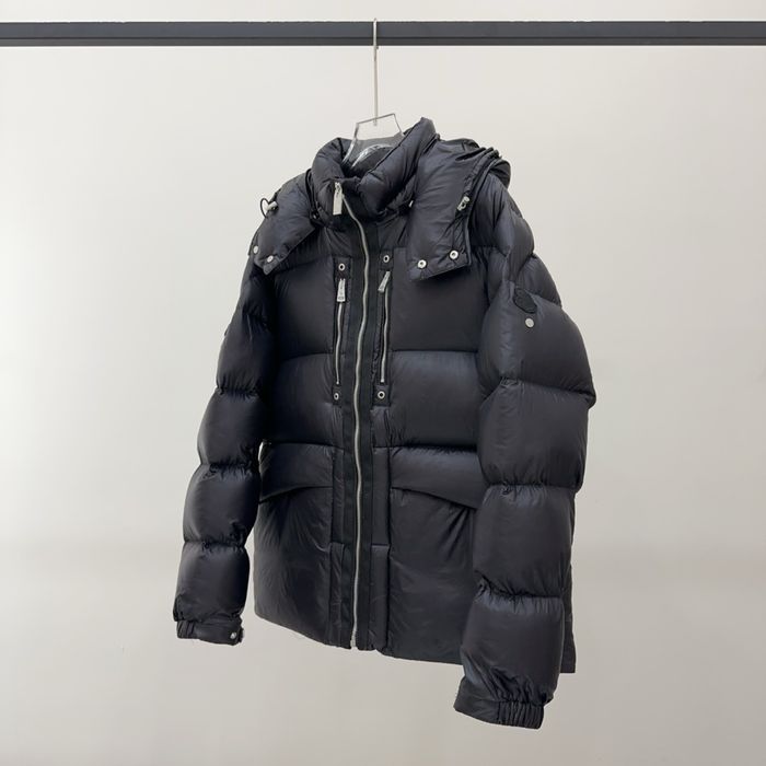 Geaca Moncler editie limitata