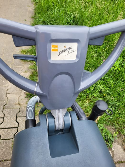 Masina de spalat pardoseli / Taski swingo 450B