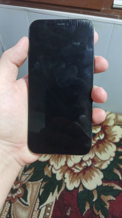 Iphone 12 pro aybi bor
