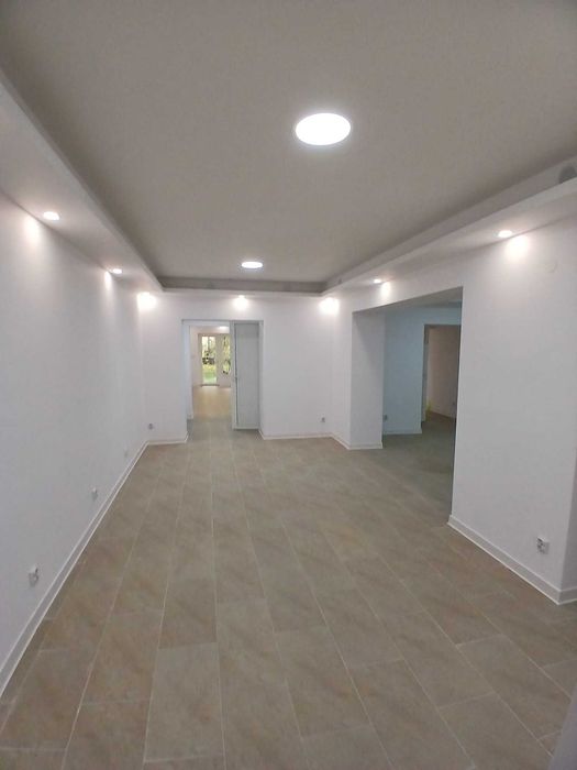 Investiție Ideală! Spațiu Comercial 91 mp cu Vad Excelent, Timișoara