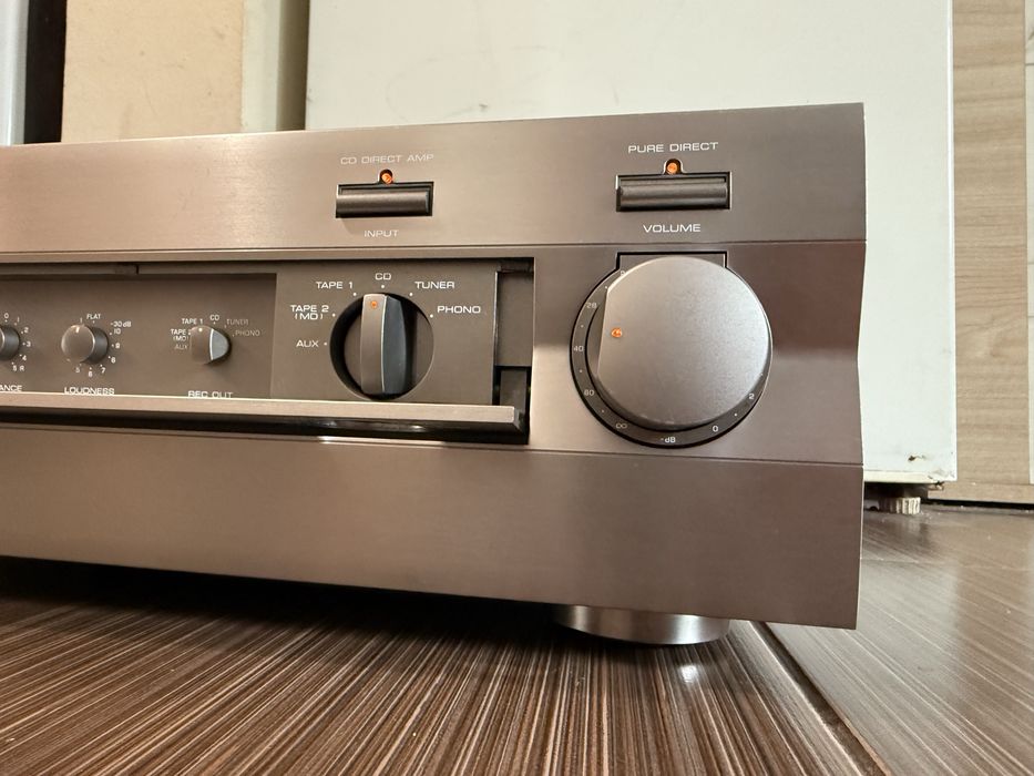 Yamaha AX-592 Стерео усилвател