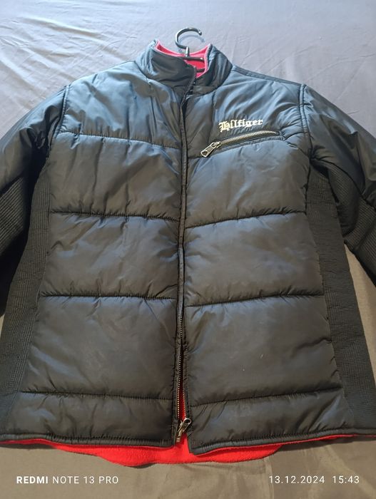 Vând geacă iarnă damă Tommy Hilfiger