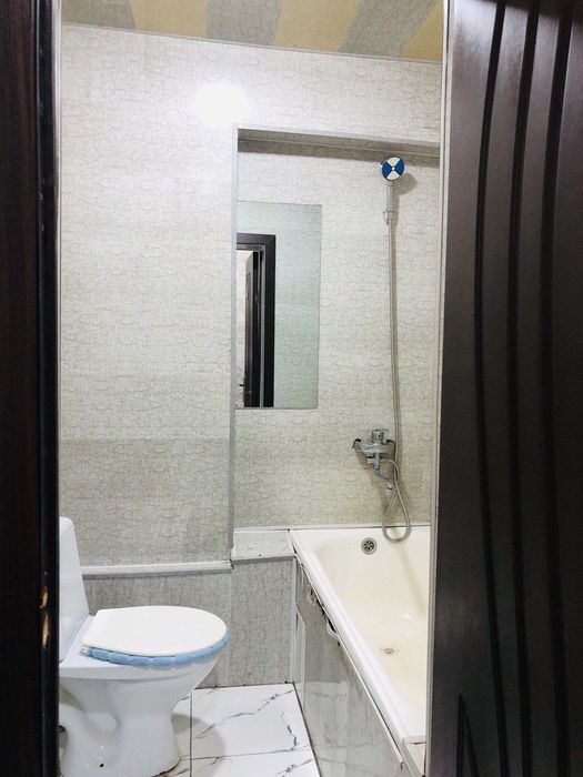 Сдается 1-комнатная квартира на кадышева бывшее общежитие.